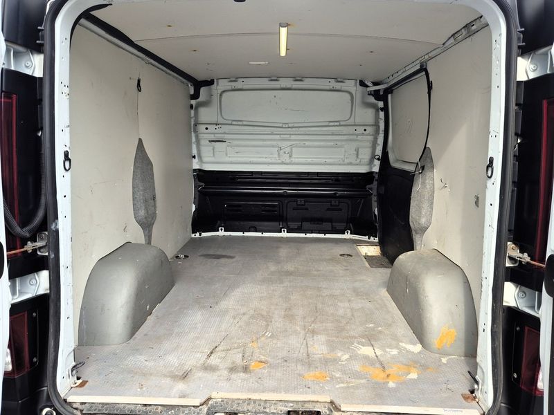 Renault Trafic bild 10
