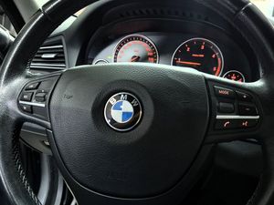 BMW 520 bild 15