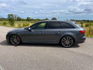 Audi S4 bild 7