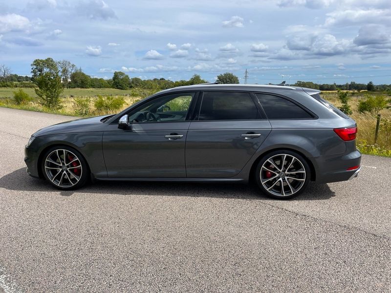 Audi S4 bild 7
