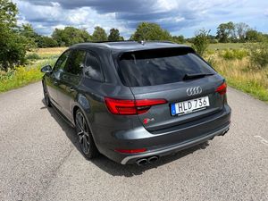 Audi S4 bild 6