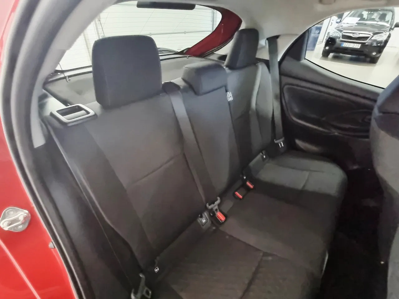 Vehicle image 22