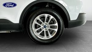 Ford Kuga bild 9