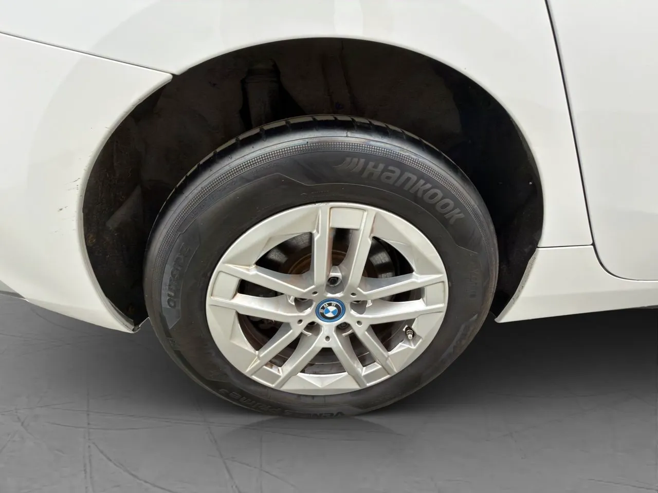 Vehicle image 31