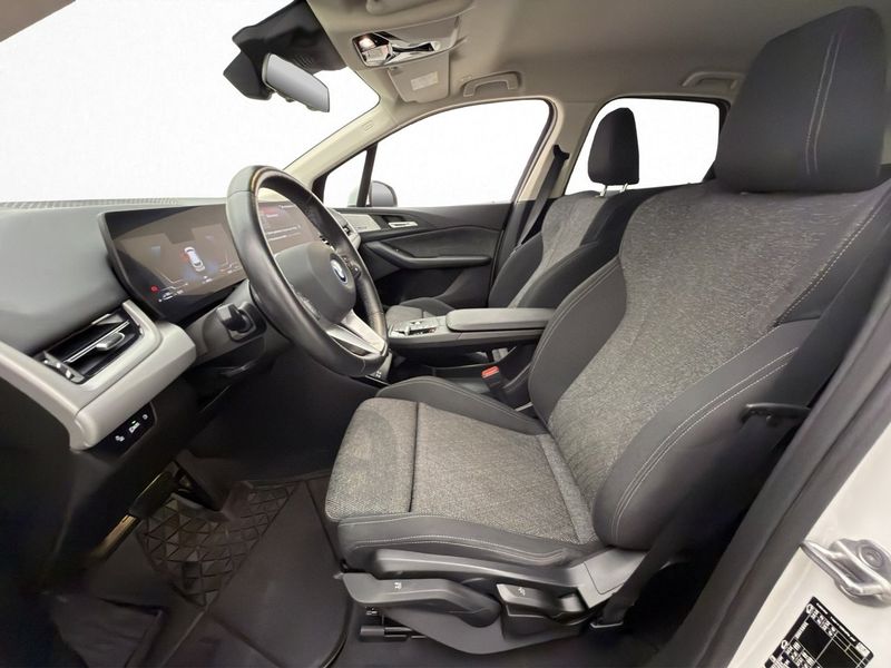 BMW 225 bild 10