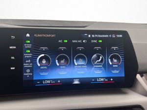 BMW 225 bild 22