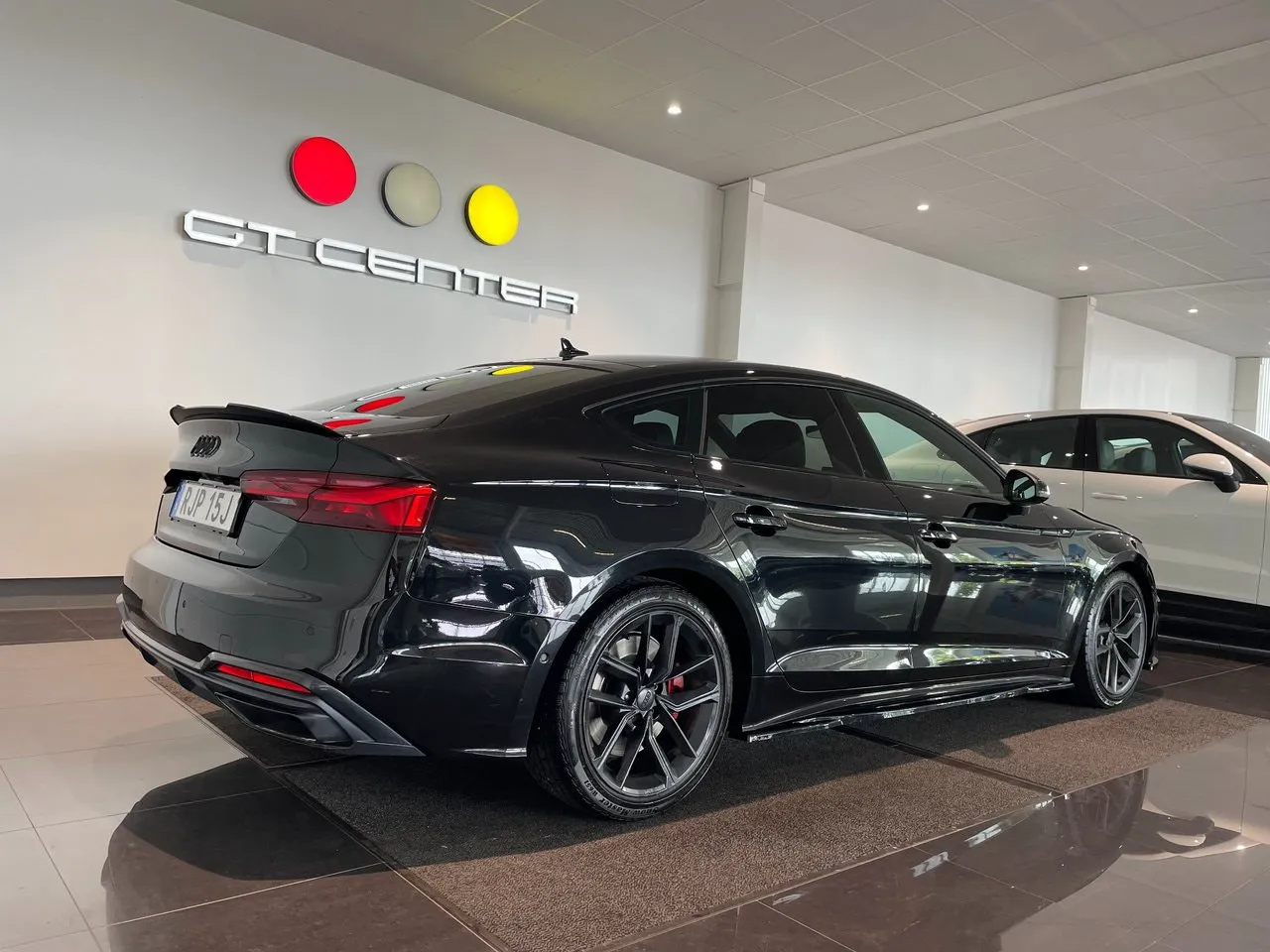 Vehicle image 2