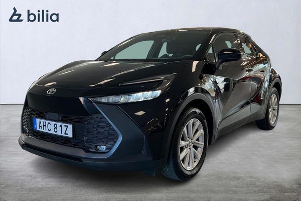 Toyota C-HR PHEV 2,0 Laddhybrid Active Värmare Moms - Vinterhjul - 2025