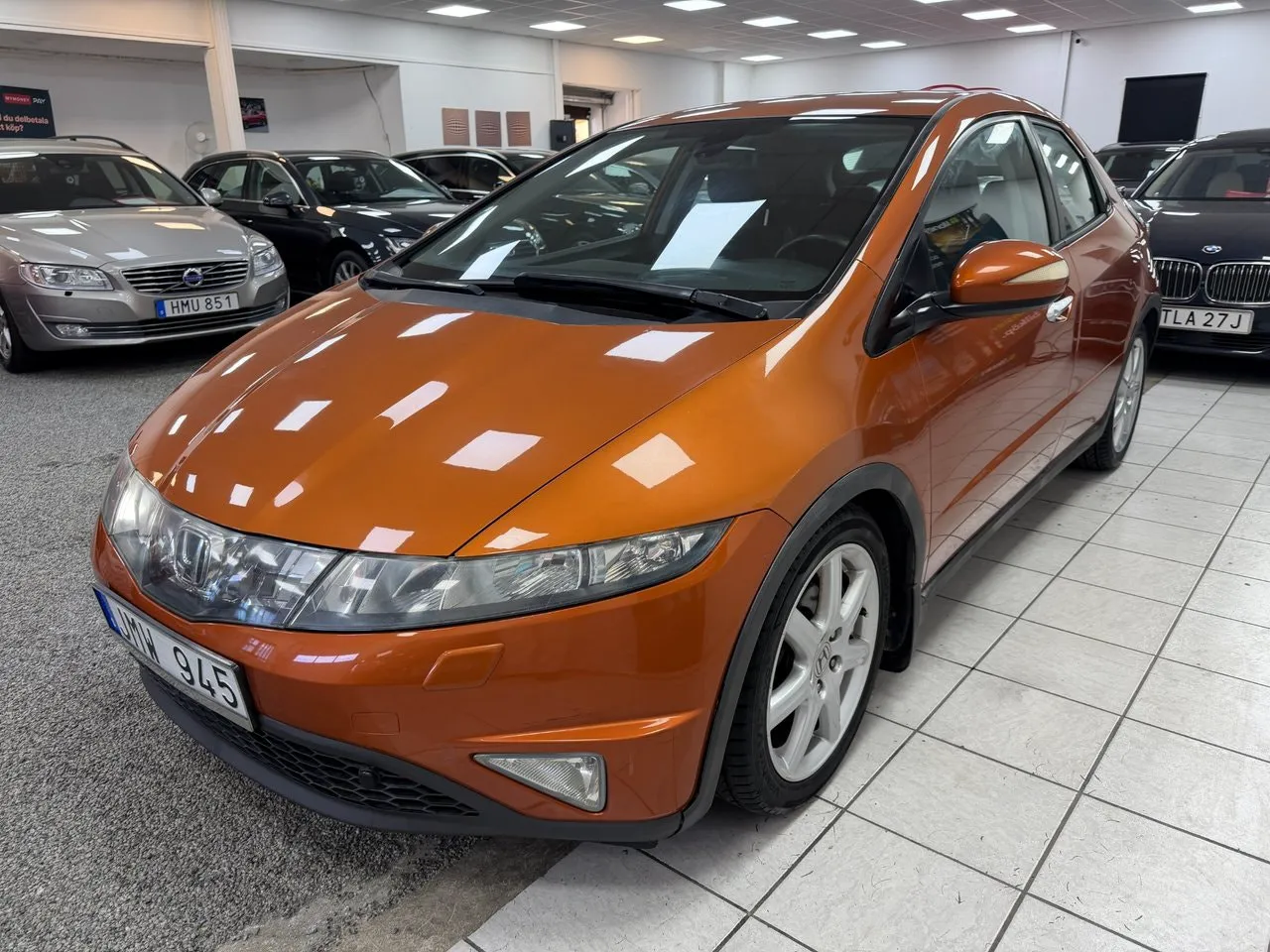 Vehicle image 1