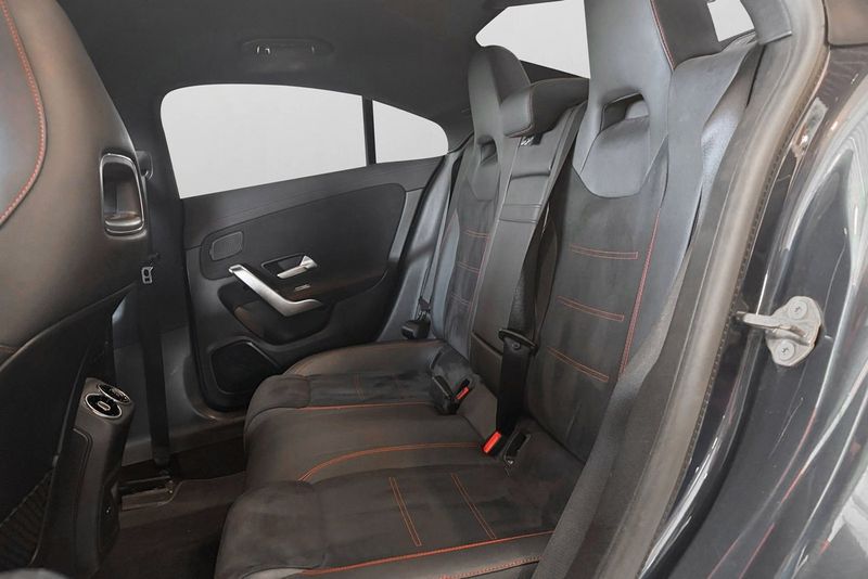 Mercedes CLA200 bild 13