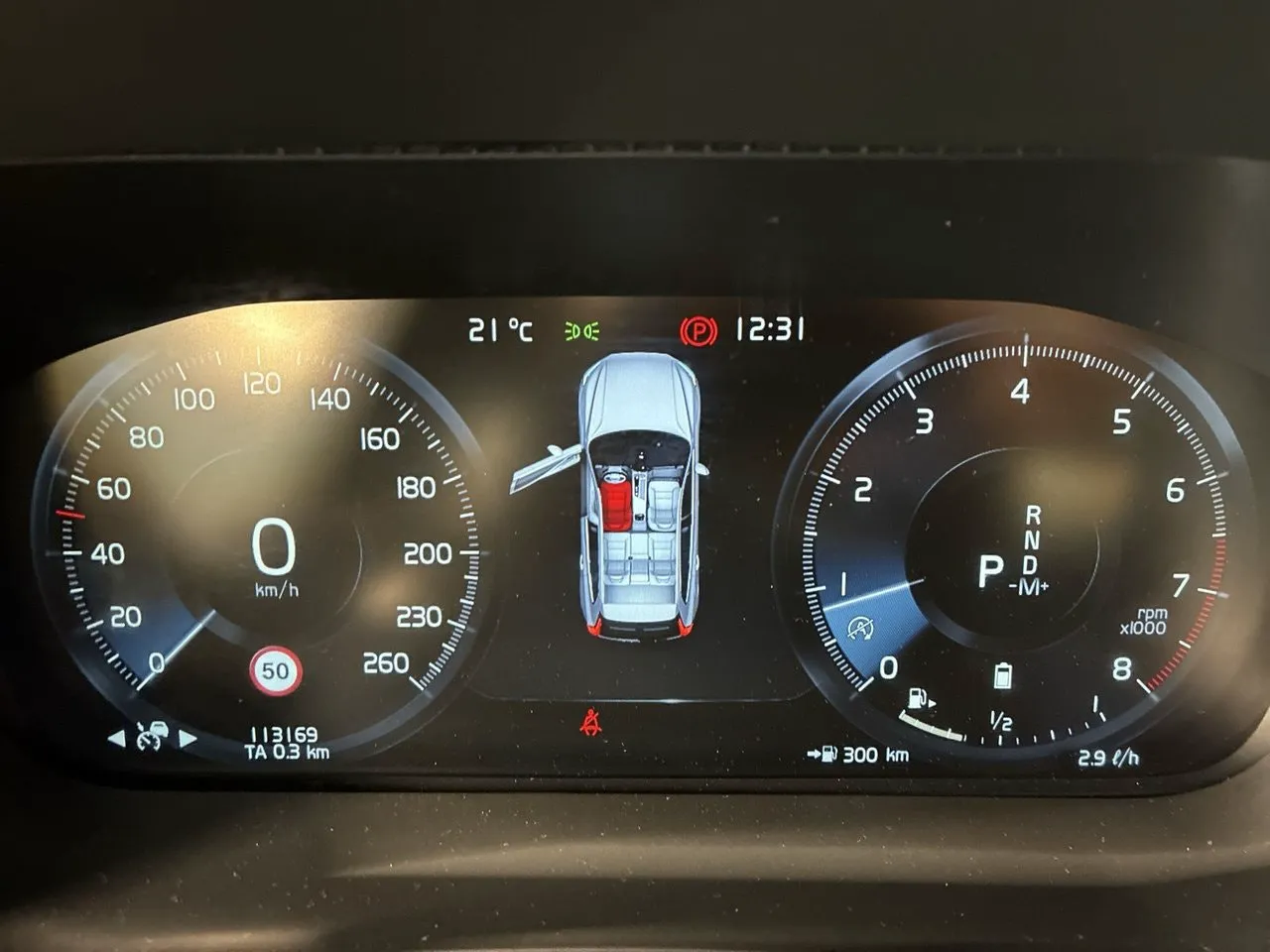 Vehicle image 13