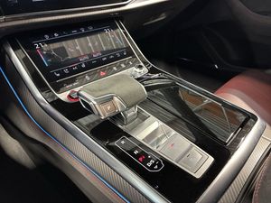 Audi RSQ8 bild 26