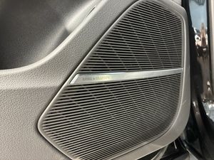 Audi RSQ8 bild 20