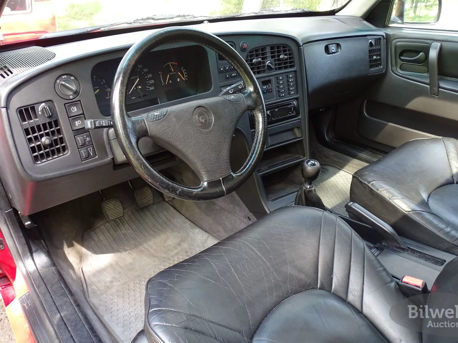 Vehicle image 38