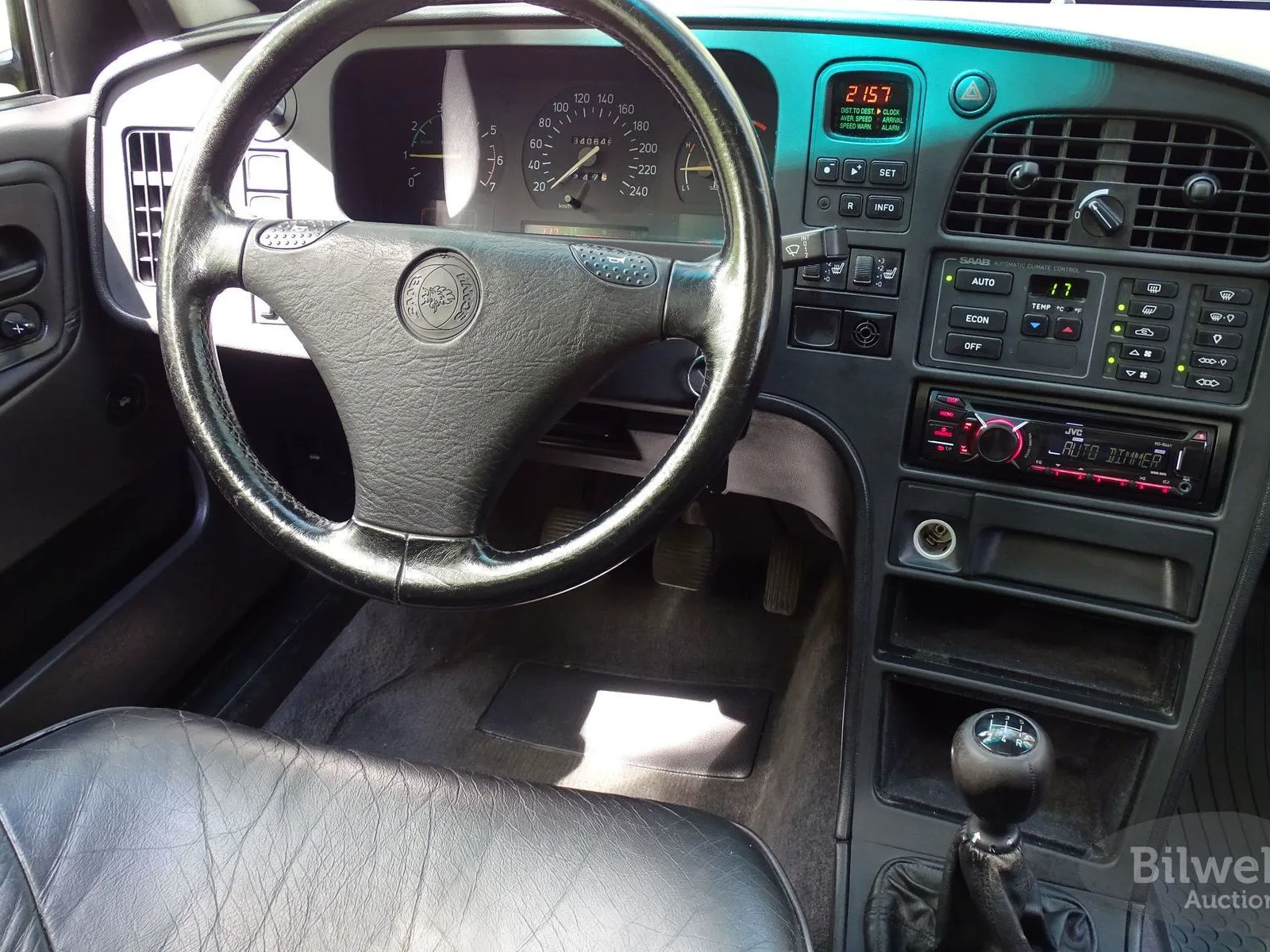 Vehicle image 48