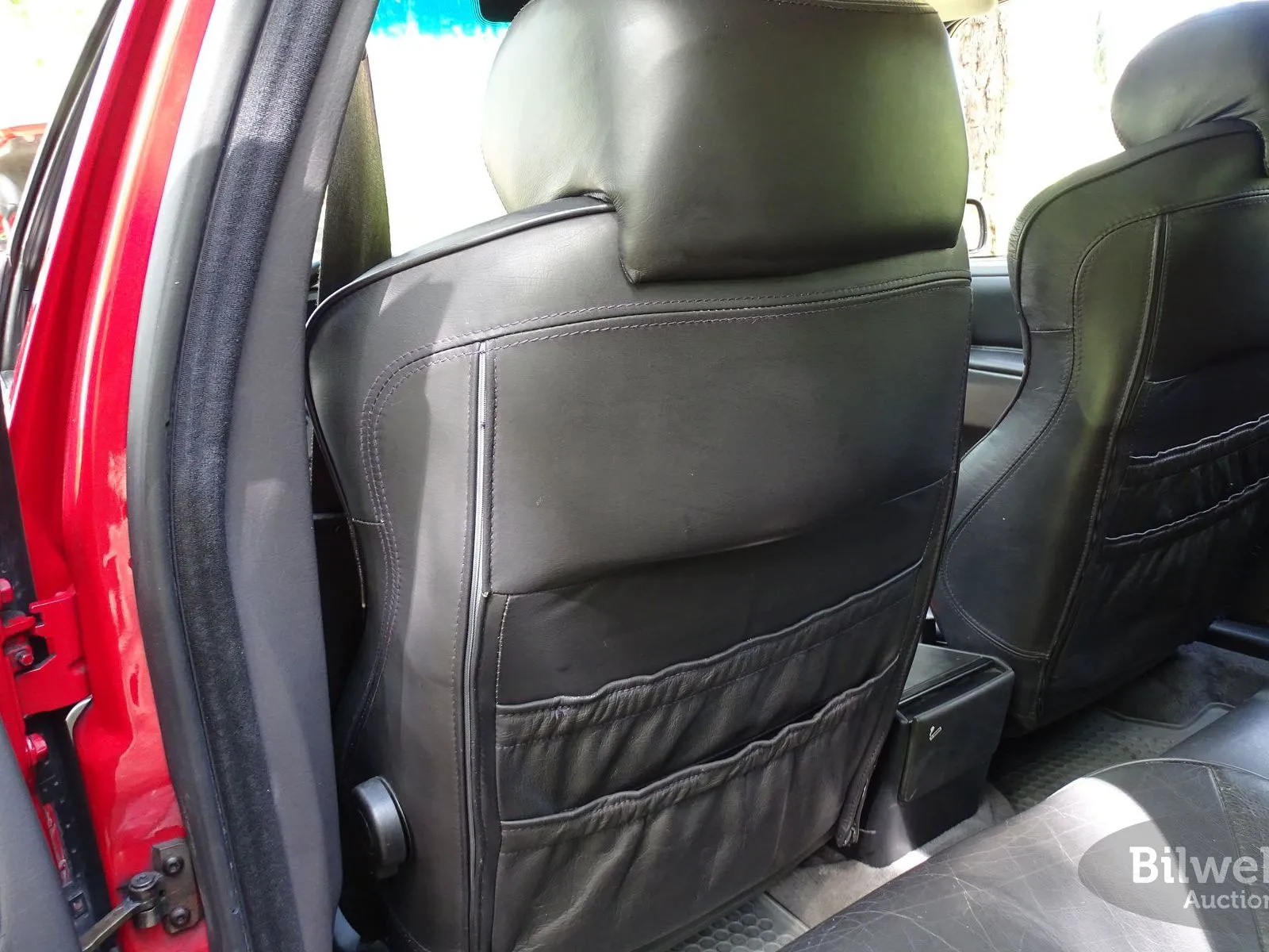 Vehicle image 53