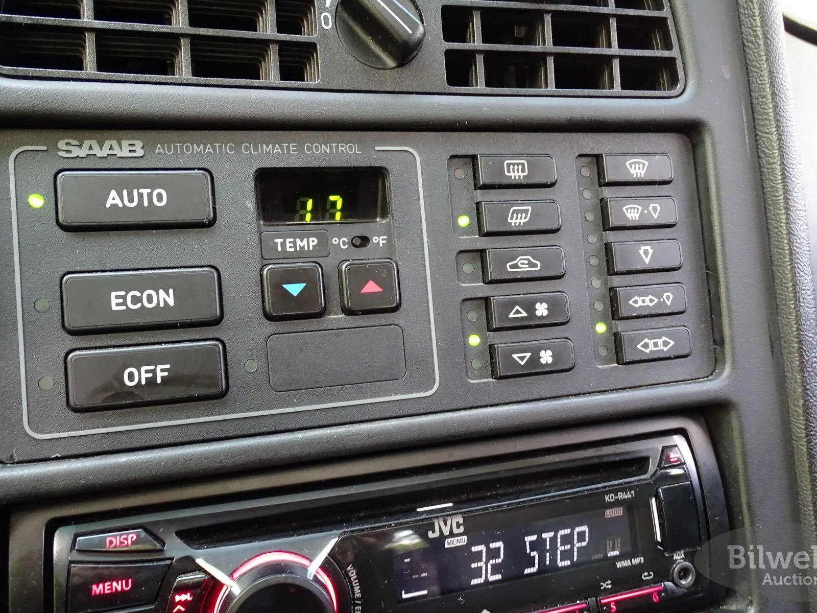 Vehicle image 46