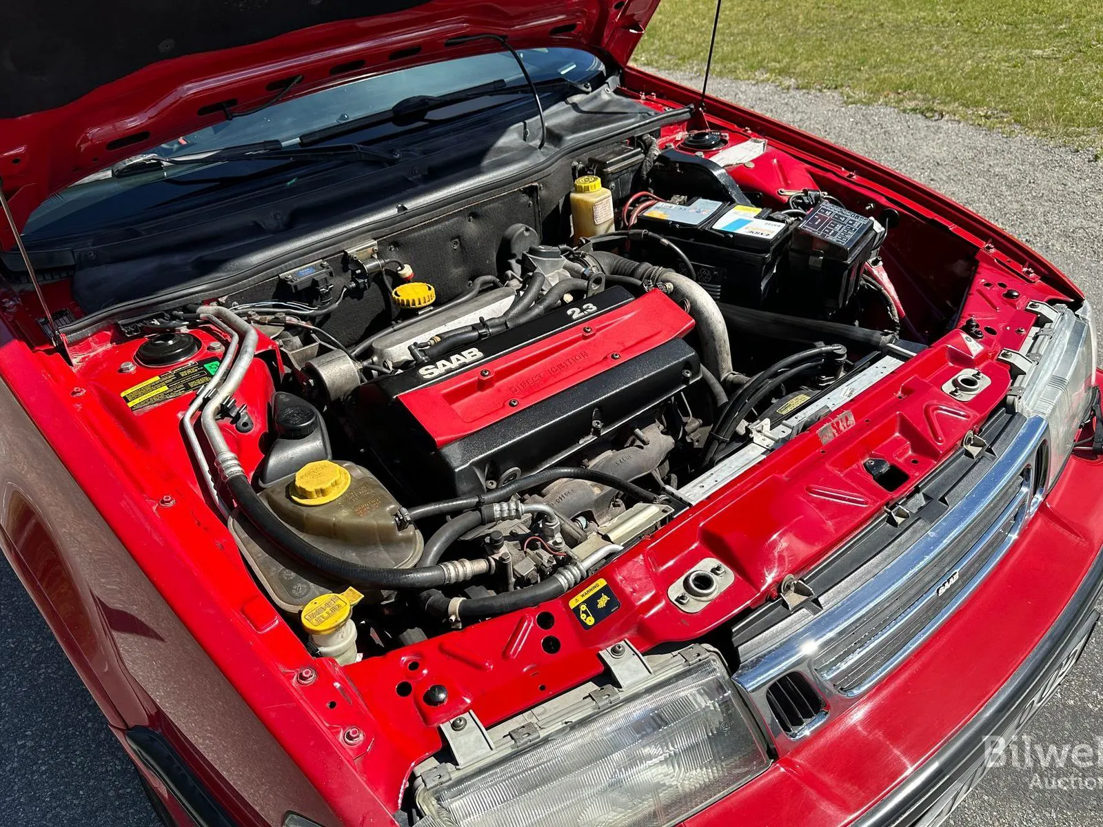 Vehicle image 18