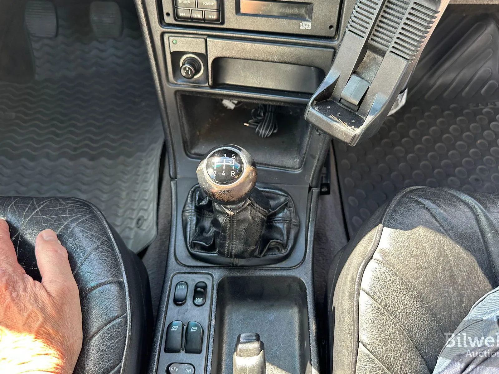 Vehicle image 53