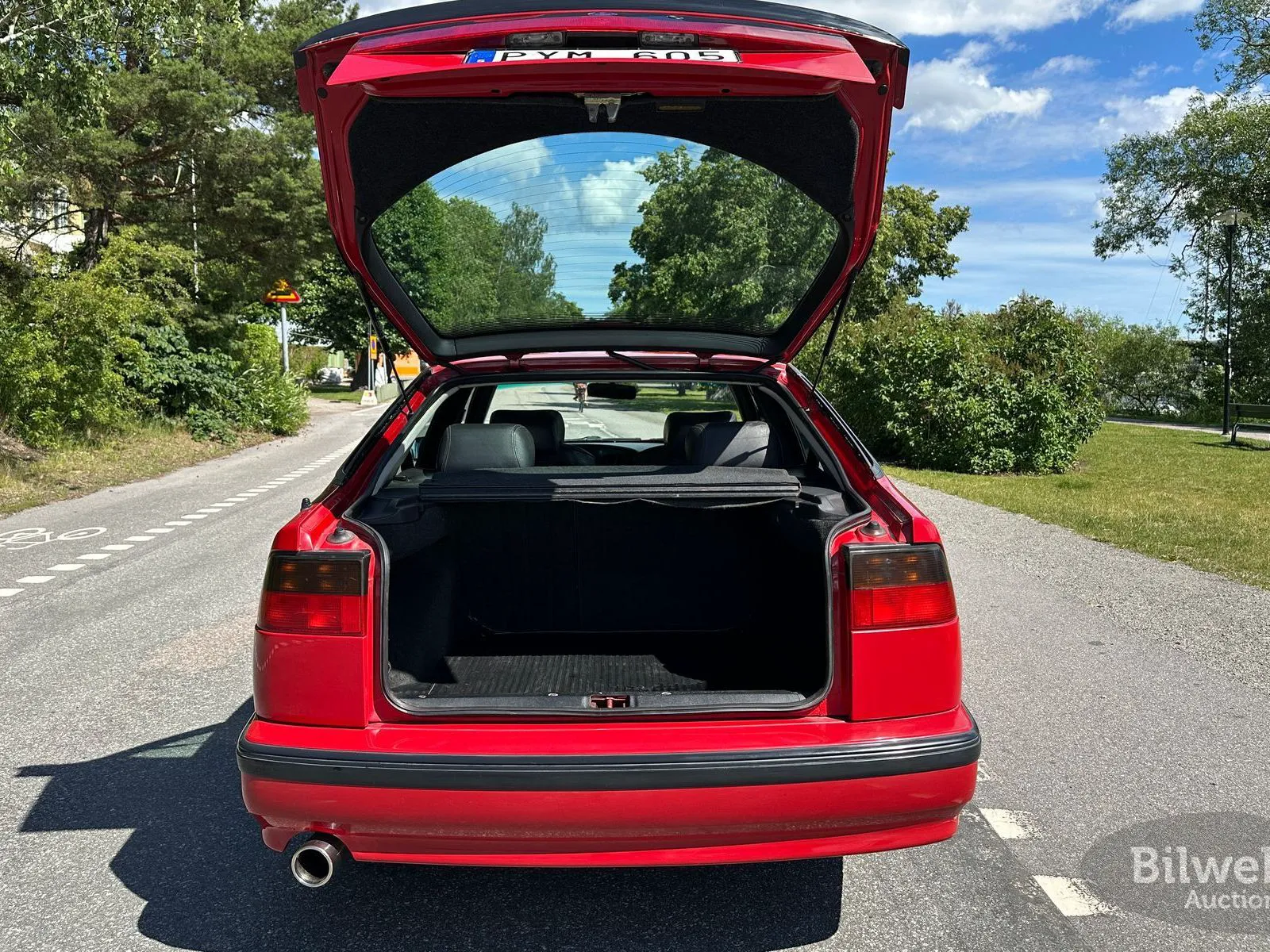 Vehicle image 29
