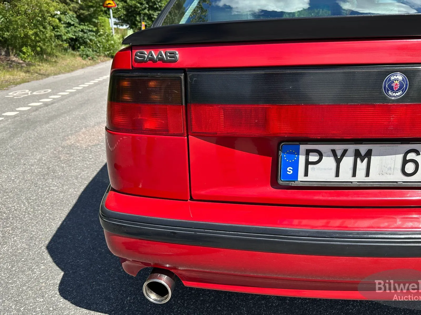 Vehicle image 80