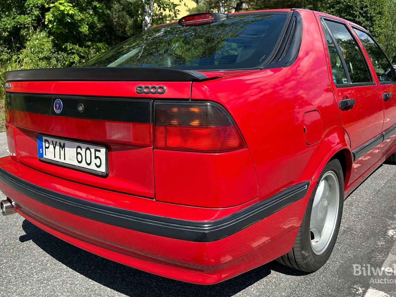 Vehicle image 34