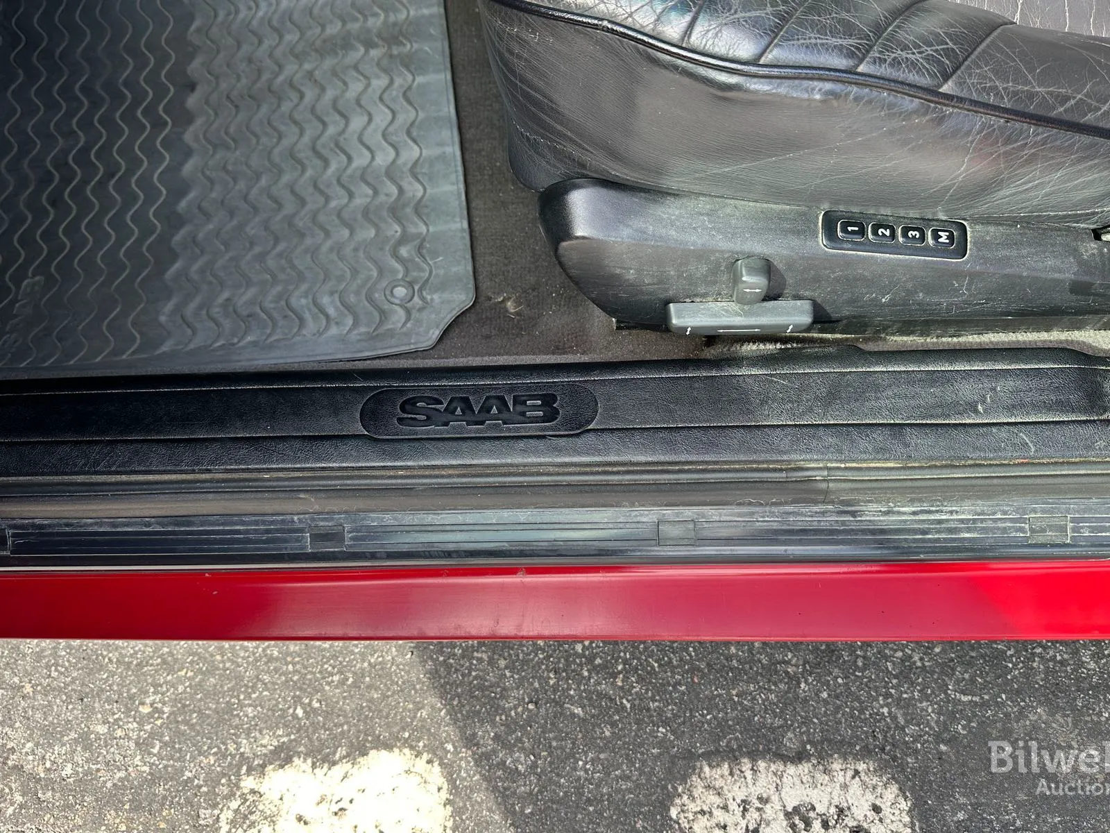 Vehicle image 72