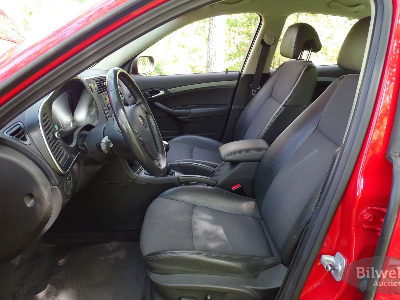 Vehicle image 38