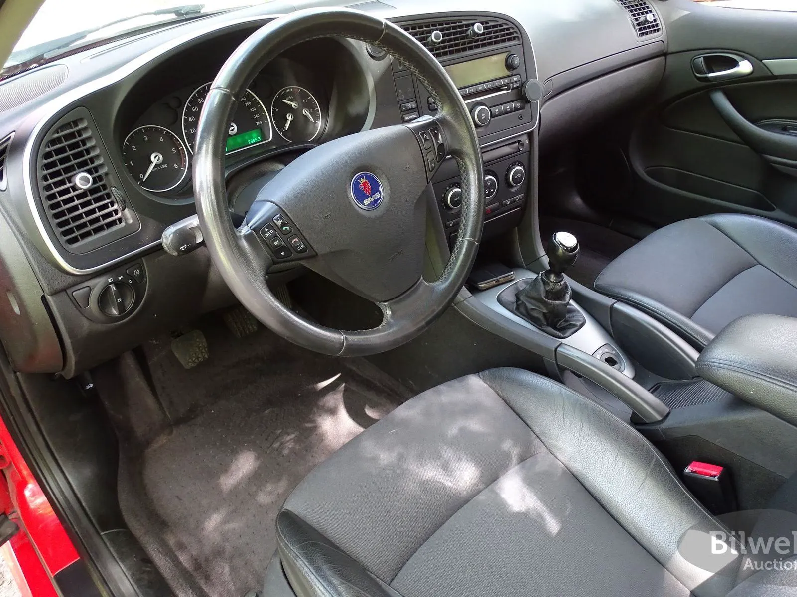 Vehicle image 36