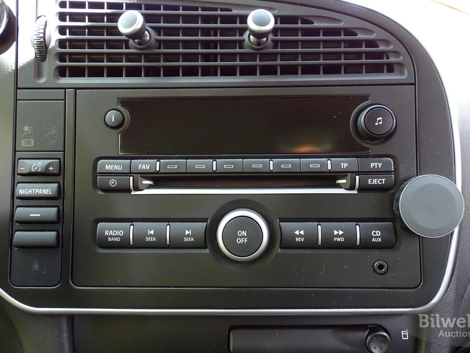 Vehicle image 40
