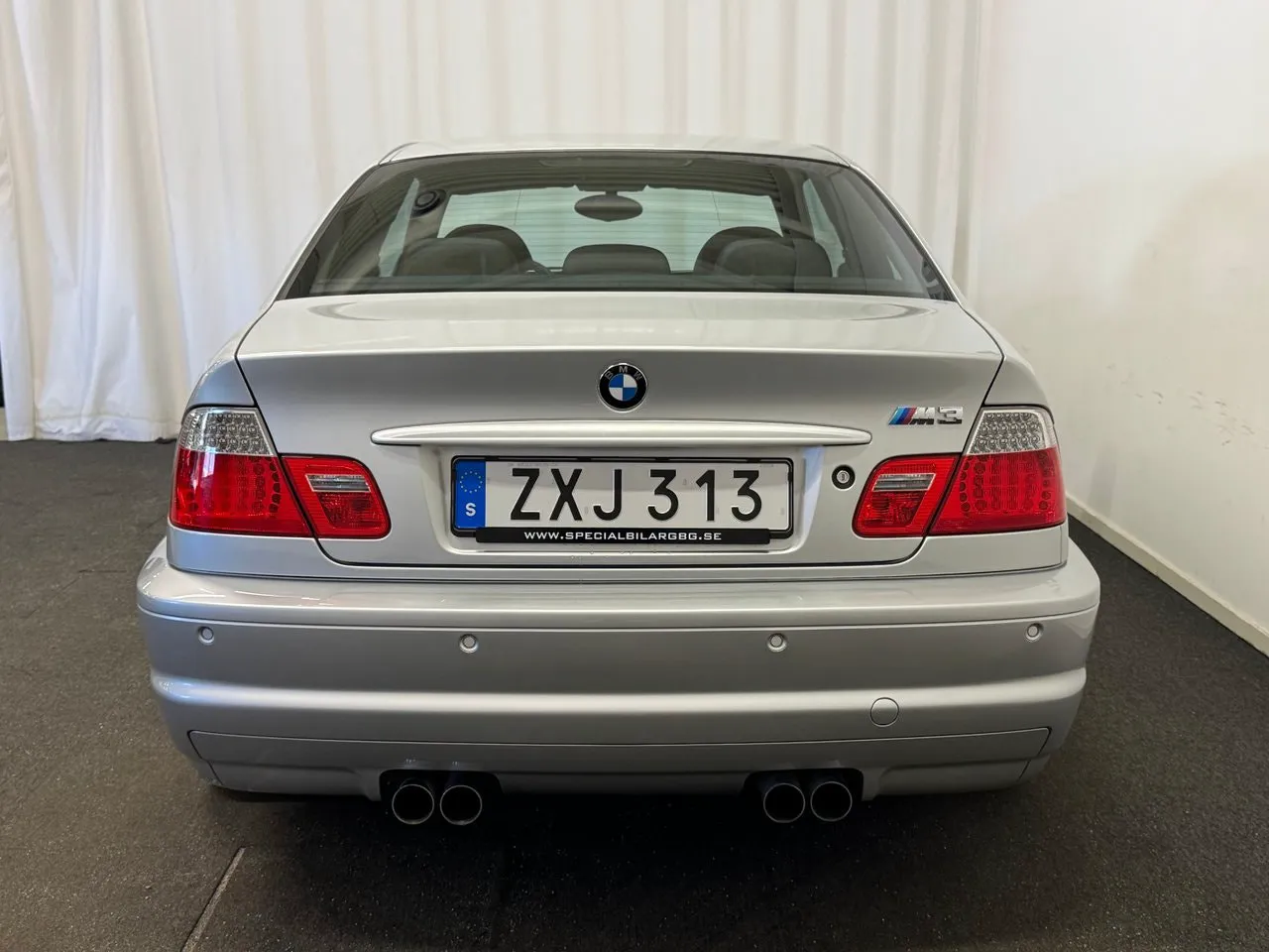Vehicle image 20