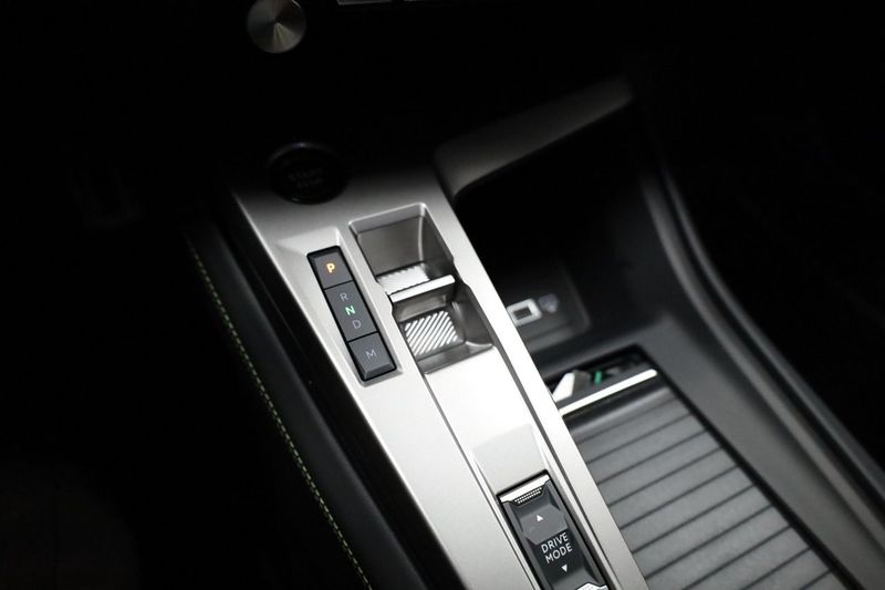 Peugeot 408 bild 22