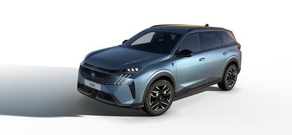 Peugeot 5008 GT Ultimate Hybrid 145Hk 7-Sitsig / Leasing 3899:- - 2026