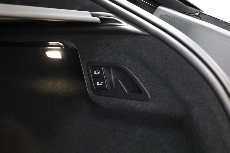 Lotus Eletre bild 28