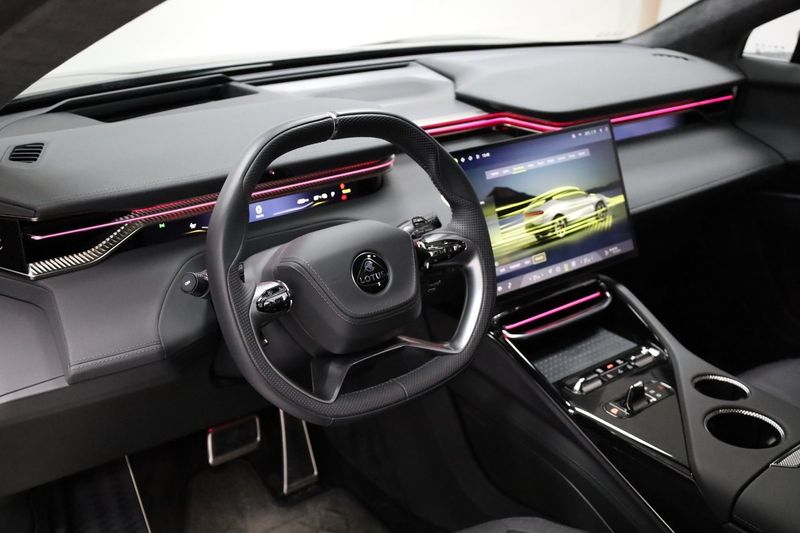 Lotus Eletre bild 13
