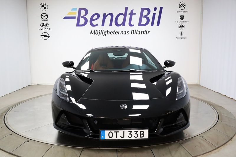 Lotus Emira bild 2