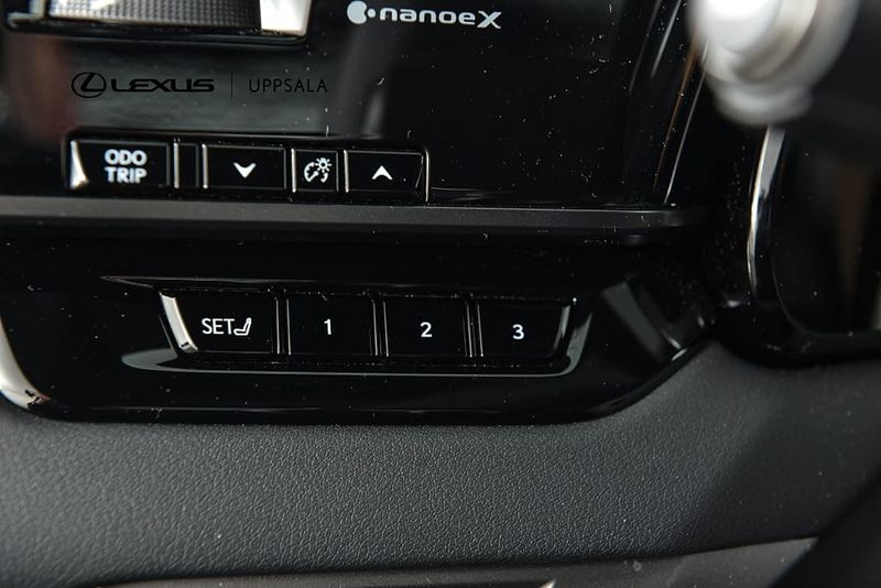 Lexus RX bild 13