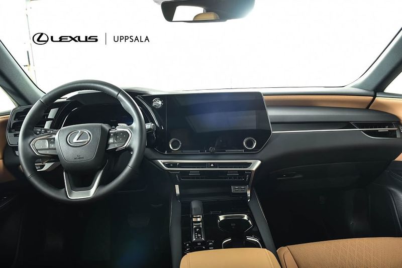 Lexus RX bild 8