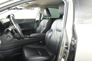 Lexus NX bild 6