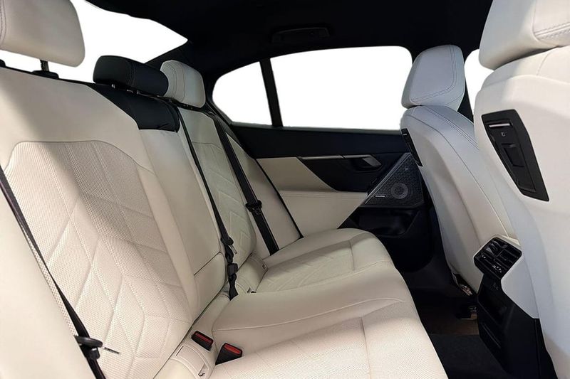 BMW 530 bild 7