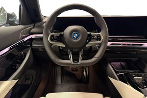 BMW 530 bild 9