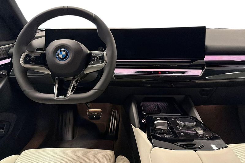 BMW 530 bild 8