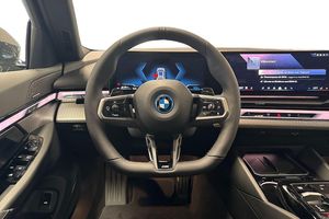 BMW 530 bild 9