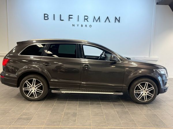 Audi Q7 3.0 TDI V6 DPF quattro S line 7 sits - 2015