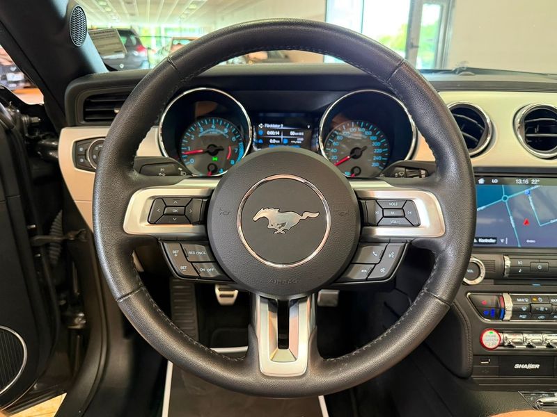 Ford Mustang bild 18