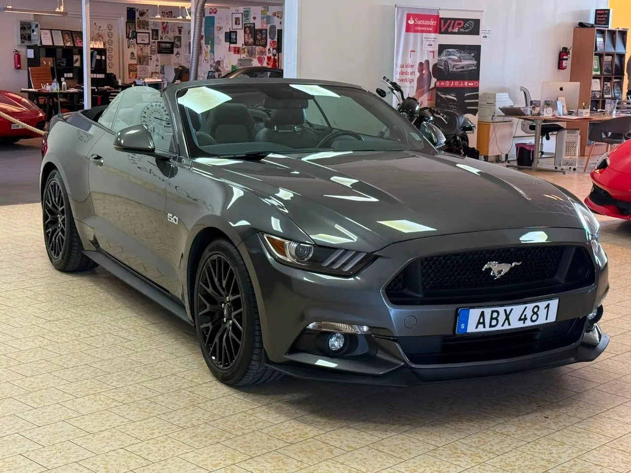 Vehicle image 8