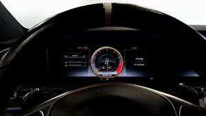 Mercedes E63 AMG bild 20
