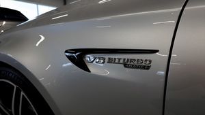 Mercedes E63 AMG bild 15