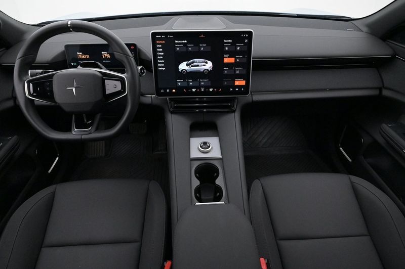 Polestar 4 bild 6
