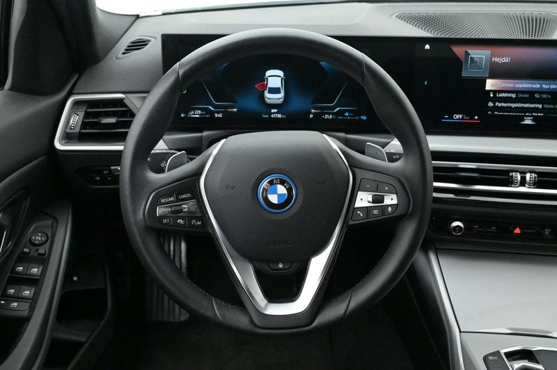 BMW 330 bild 7